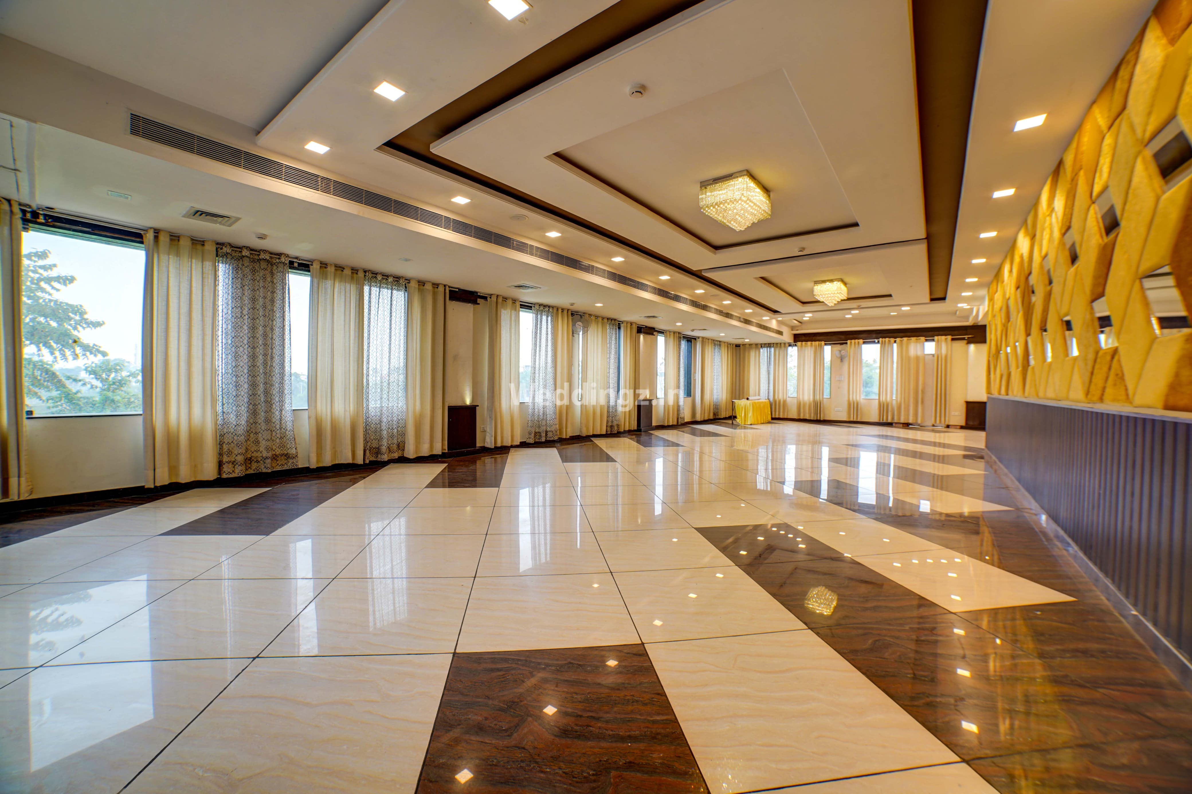 Hotel for sale